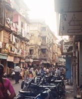 OverPopulation: Bombay---Overpopulated-street-3